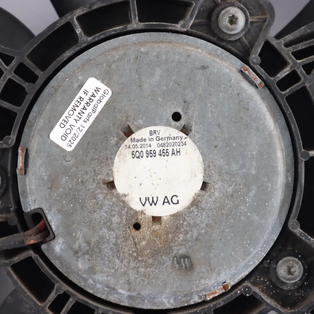 Audi S3 8V 2.0 TFSI Engine Cooling Radiator Fan Shroud Motor Unit - SKU 5Q0121205R - Part number 5Q0121205R