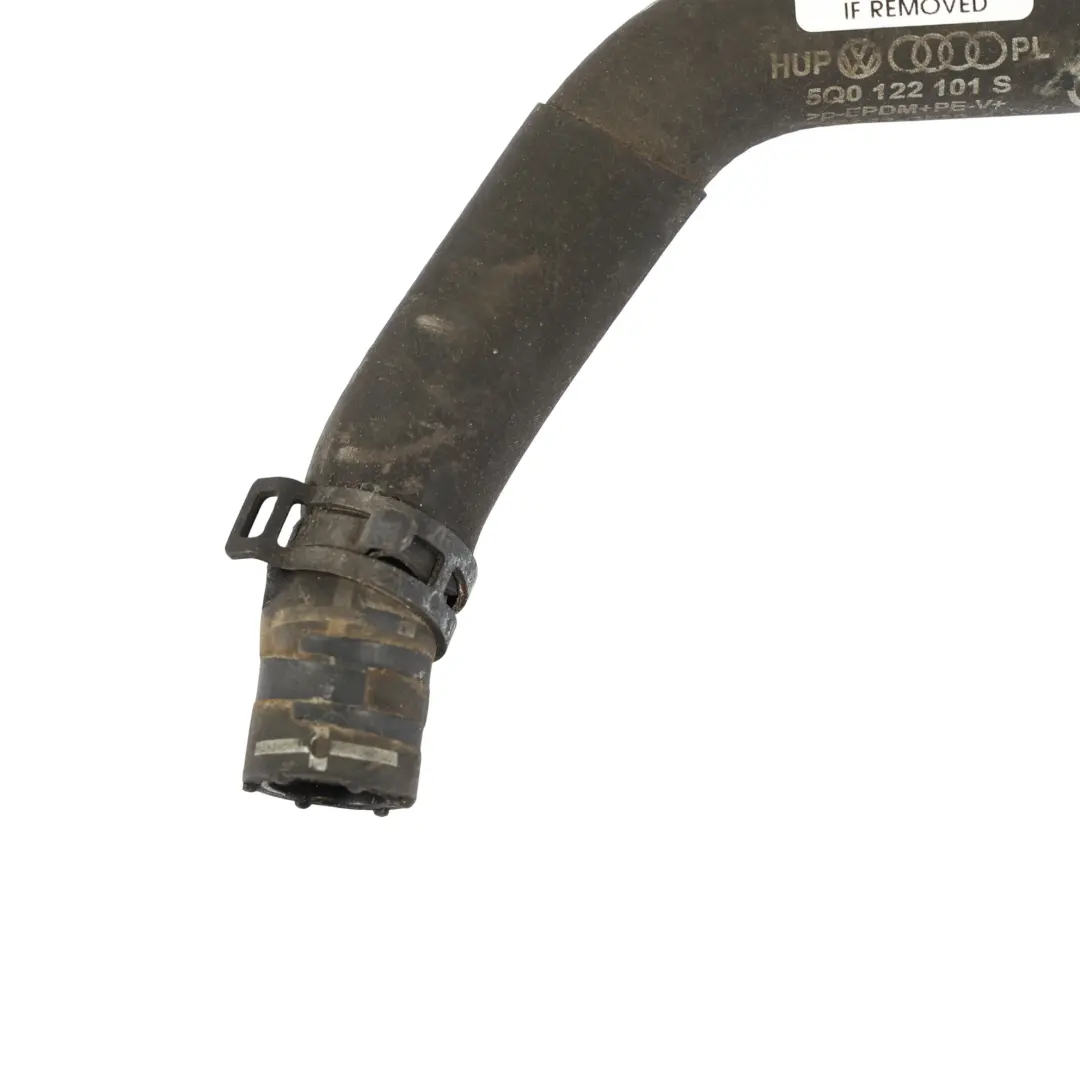 Manguera De Agua Del Radiador Tubería Diesel para VW Golf VII Audi A3 8V con número de pieza 5Q0122101S VW Golf VII Audi A3 8V Manguera De Agua Del Radiador Tubería Diesel - SKU 5Q0122101S - Número de pieza 5Q0122101S