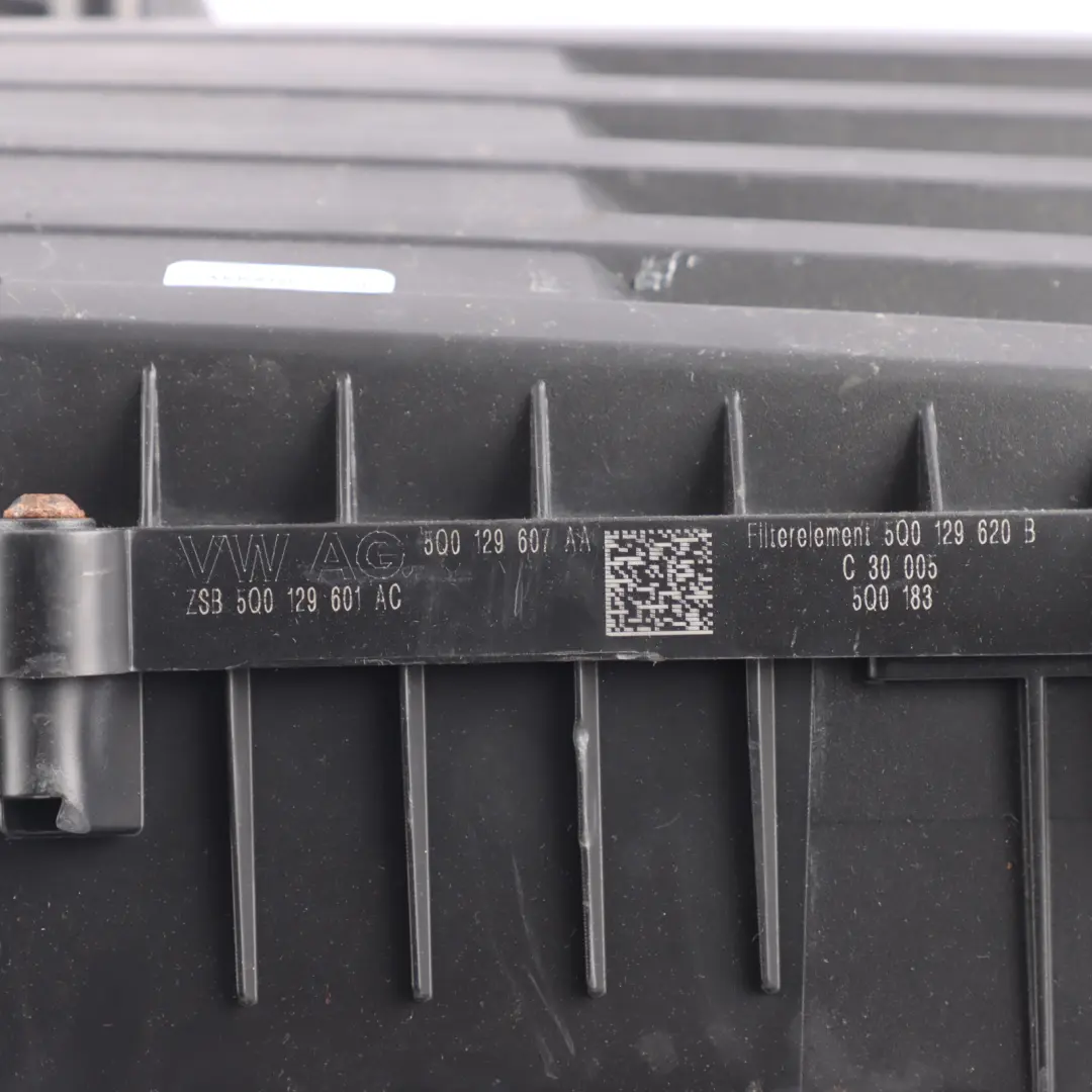 VW Skoda Seat Audi Boîtier De Filtre À Air Moteur 2.0 TDI Diesel - SKU 5Q0129607AA - Numéro de pièce 5Q0129607AA