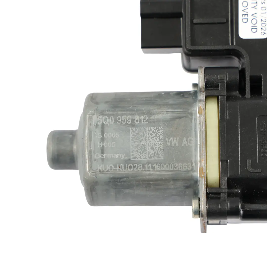 Moteur Lève-Vitre Arrière Droit pour Audi A3 8V VW Golf VIII à propos du numéro de pièce 5Q0959812 Audi A3 8V VW Golf VIII Moteur Lève-Vitre Arrière Droit - SKU 5Q0959812 - Numéro de pièce 5Q0959812