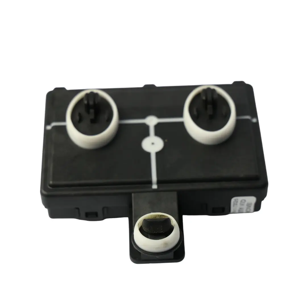 AV11 Módulo Control Puerta Delantera ECU Lado Pasajero para VW T-ROC con número de pieza 5Q4959592N VW T-ROC AV11 Módulo Control Puerta Delantera ECU Lado Pasajero - SKU 5Q4959592N - Número de pieza 5Q4959592N