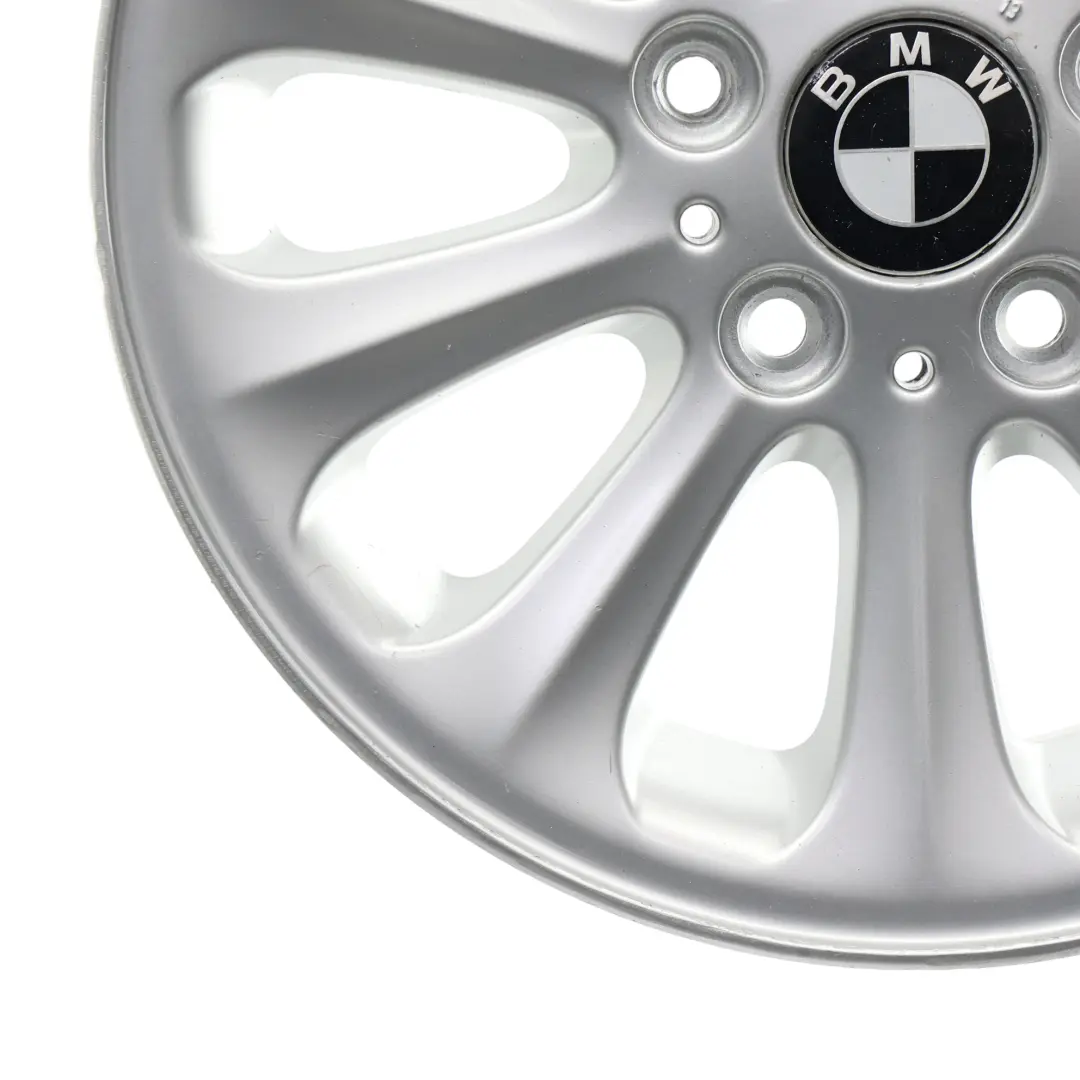 Reihe E81 E82 E87 E88 Alufelge 16" Spider-Speichen 139 6,5 J für BMW 1 mit Teilenummer 6762887 BMW 1 Reihe E81 E82 E87 E88 Alufelge 16" Spider-Speichen 139 6,5 J - SKU 6762887 - Teilenummer 6762887