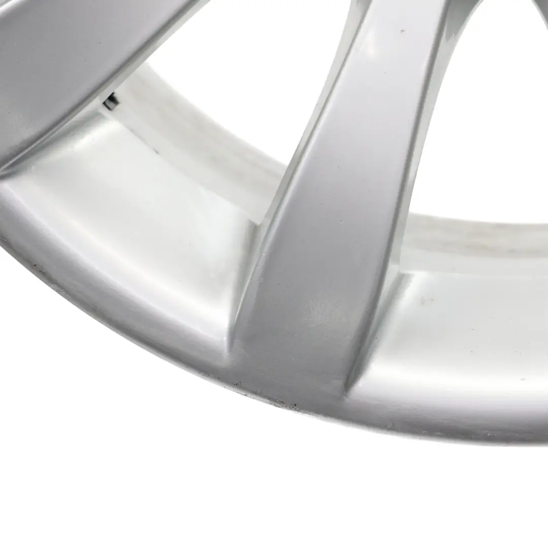 Front Silver Alloy Wheel Rim 19" Star Spoke 218 8,5J ET:14 to BMW E63 E64 with Part number 6770941 BMW E63 E64 Front Silver Alloy Wheel Rim 19" Star Spoke 218 8,5J ET:14 - SKU 6770941-4 - Part number 6770941