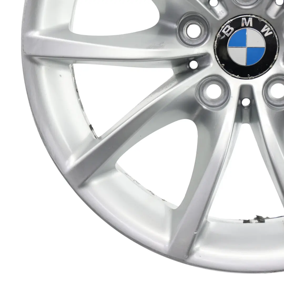 Leicht Metall Felge Silberne 17" 8J ET:20 V-Speiche 245 für BMW E60 E61 mit Teilenummer 6777348 BMW E60 E61 Leicht Metall Felge Silberne 17" 8J ET:20 V-Speiche 245 - SKU 6777348-1 - Teilenummer 6777348