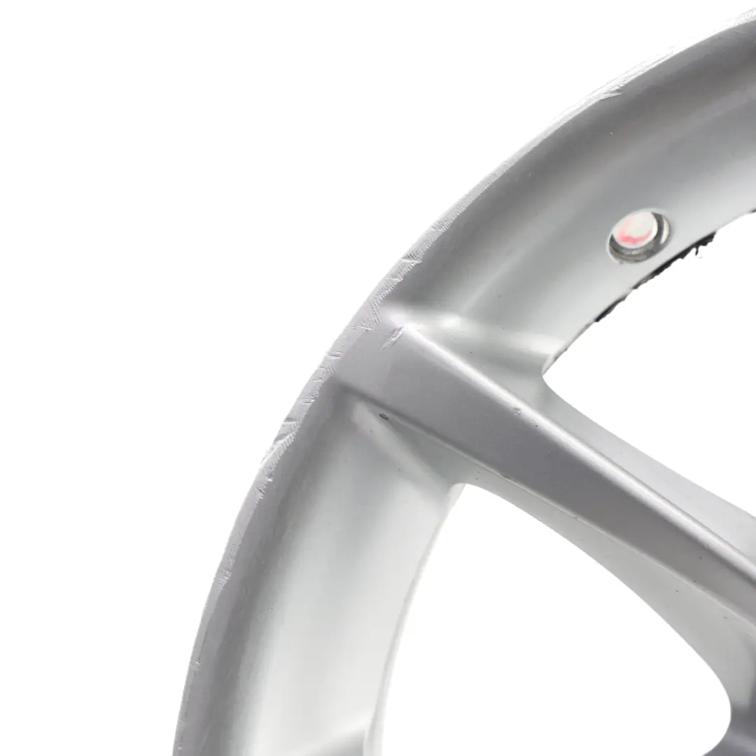 Llanta De Aleación De Plata 17 "8J ET:20 V-Spoke 245 para BMW E60 E61 con número de pieza 6777348 BMW E60 E61 Llanta De Aleación De Plata 17 "8J ET:20 V-Spoke 245 - SKU 6777348-1 - Número de pieza 6777348