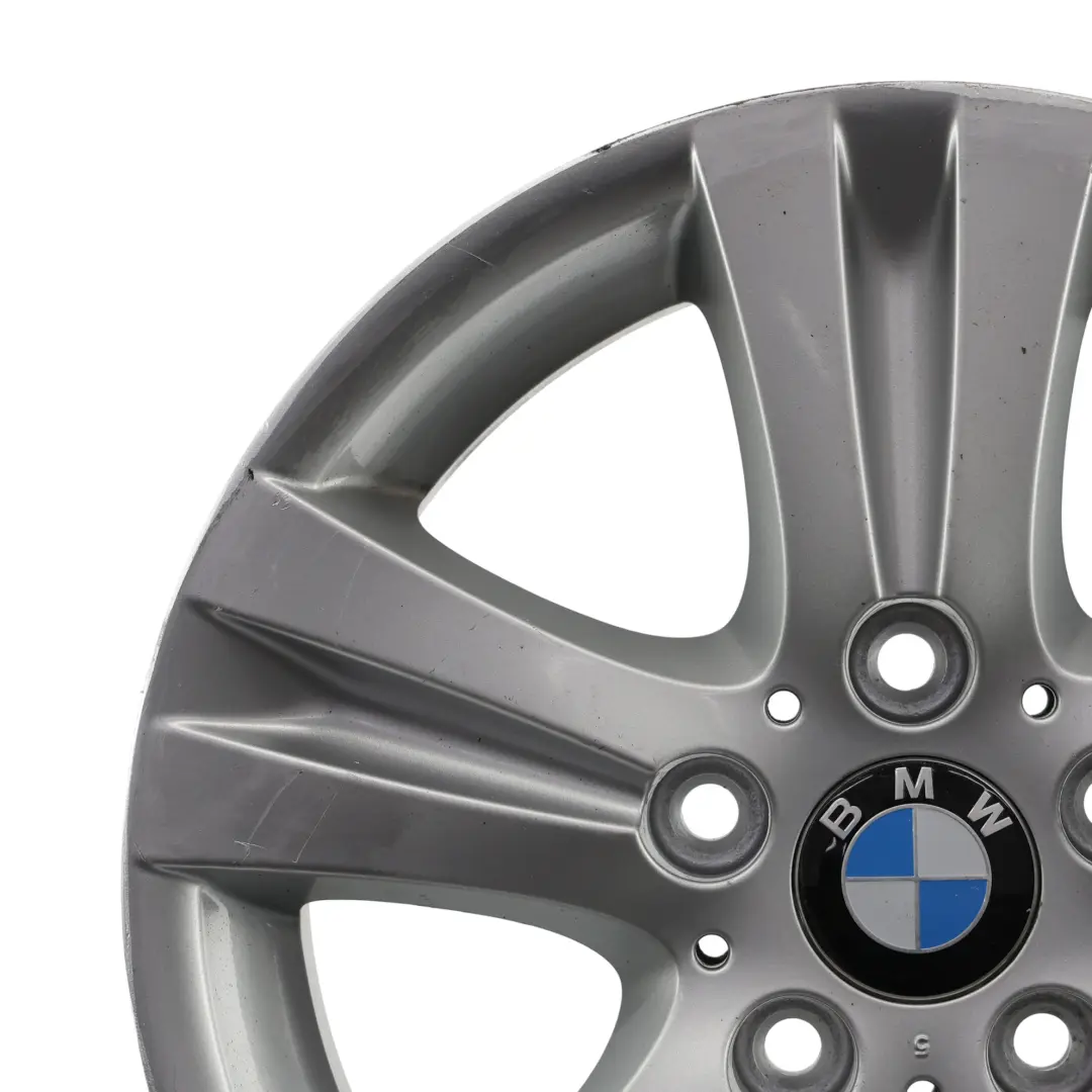 llanta de aleación de plata 16 "7J ET:44 doble radio 222 para BMW E81 E87 E88 con número de pieza 6779696 BMW E81 E87 E88 llanta de aleación de plata 16 "7J ET:44 doble radio 222 - SKU 6779696-7 - Número de pieza 6779696