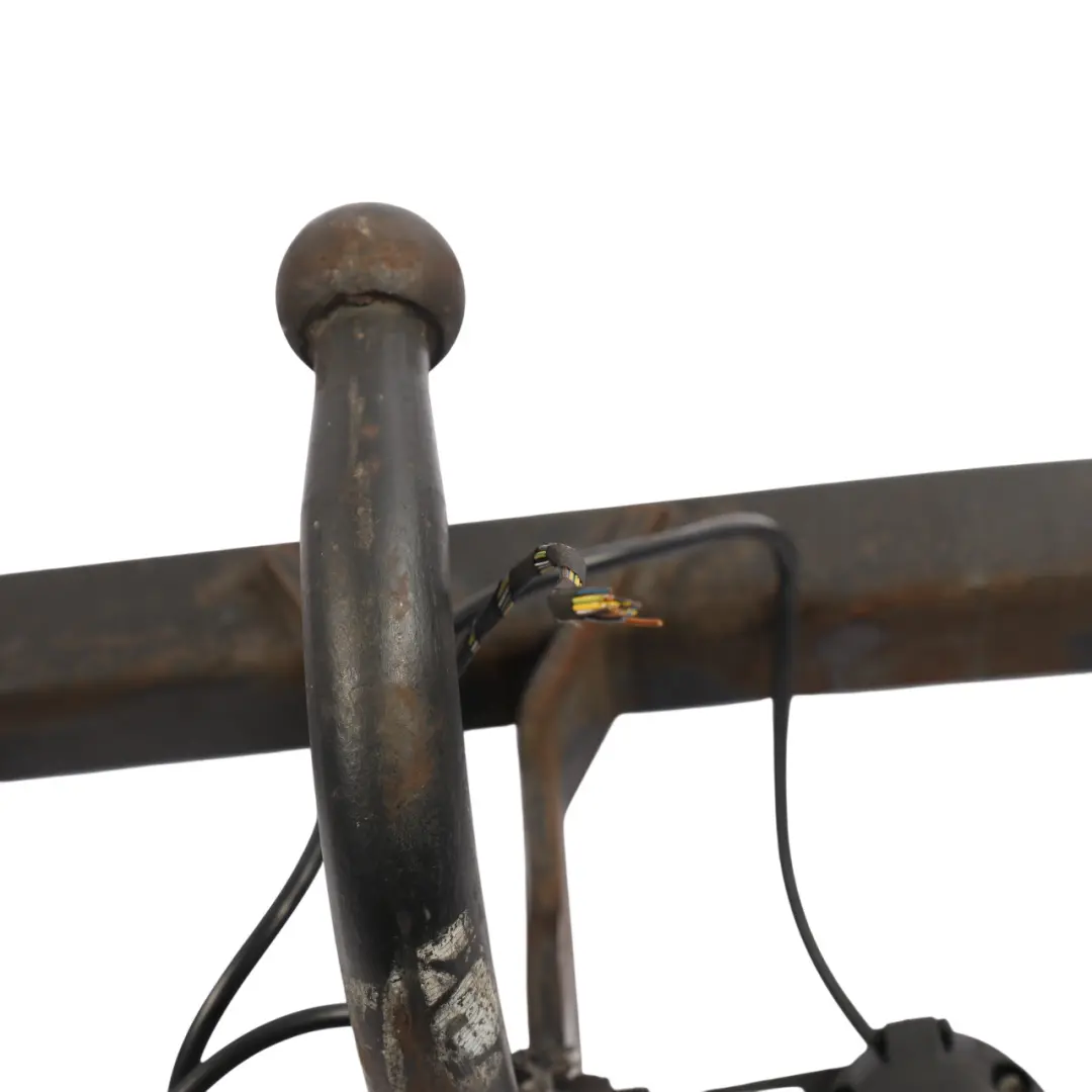 BMW E65 GDW Towing Hitch Towbar Hook Trailer Tow Bar Carrier 7 Pins - SKU 6781663 - Part number 6781663