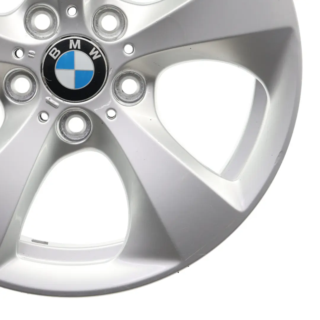 Cerchio In Lega Argento 17" 8J ET:43 Styling 306 per BMW X3 F25 X4 F26 con numero di parte 6794272 BMW X3 F25 X4 F26 Cerchio In Lega Argento 17" 8J ET:43 Styling 306 - SKU 6794272-2 - Numero di parte 6794272