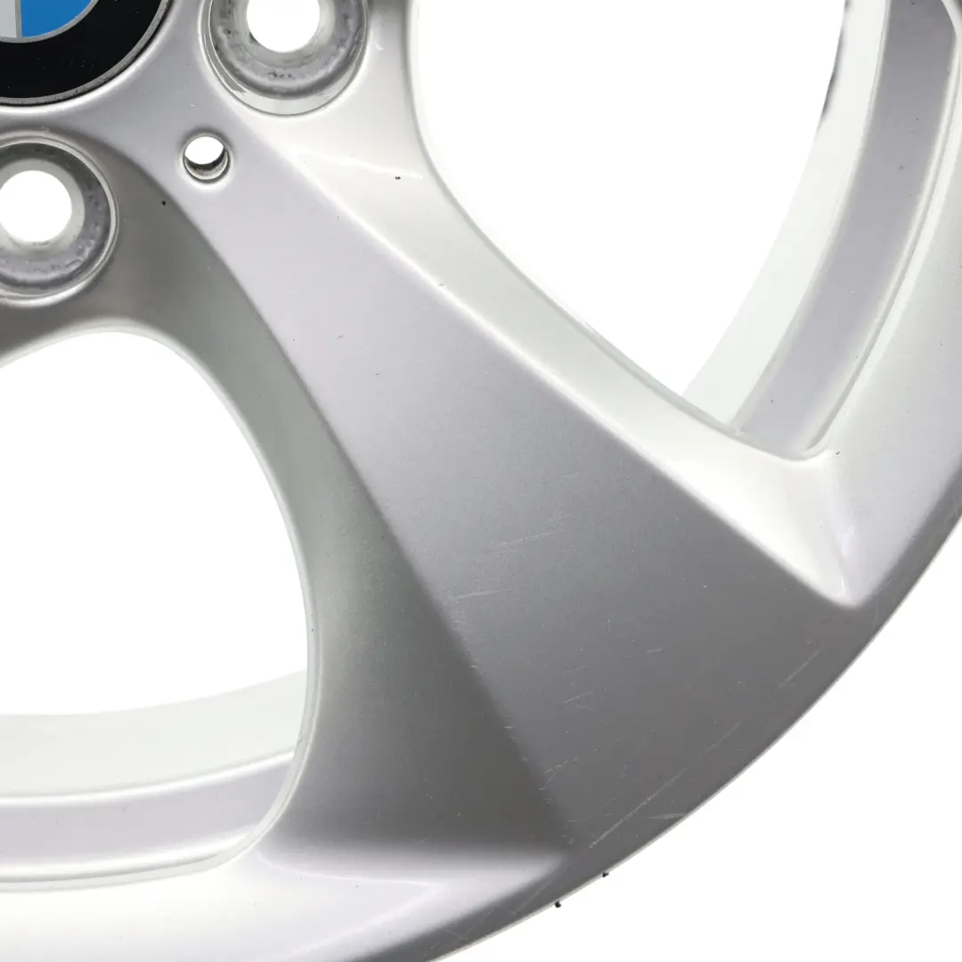 Srebrna Felga Aluminiowa 17" 8J ET:43 Styling 306 do BMW X3 F25 X4 F26 o numerze 6794272 BMW X3 F25 X4 F26 Srebrna Felga Aluminiowa 17" 8J ET:43 Styling 306 - SKU 6794272-2 - Numer Części 6794272