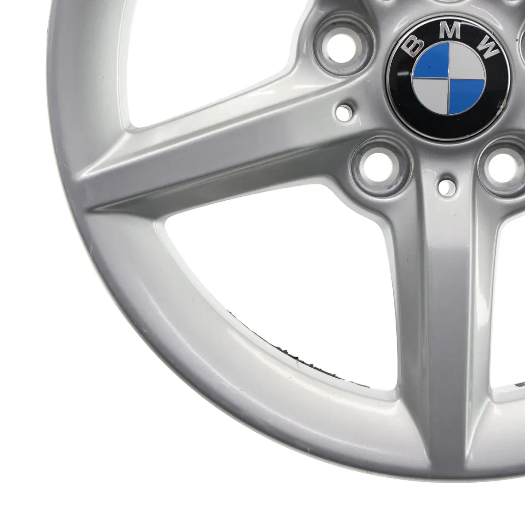 Argento AlluMini o Cerchione IN Lega 16" 7J ET: 40 Raggi a per BMW F20 F21 F22 con numero di parte 6866302 BMW F20 F21 F22 Argento AlluMini o Cerchione IN Lega 16" 7J ET: 40 Raggi a - SKU 6866302-2 - Numero di parte 6866302