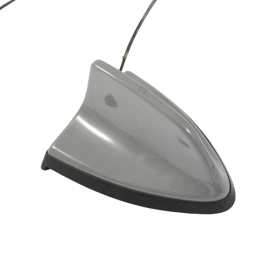 Antenna Amplifier Roof Fin Shark Aerial Titansilver to BMW E46 with Part number 6916824 BMW E46 Antenna Amplifier Roof Fin Shark Aerial Titansilver - SKU 6916824 - Part number 6916824