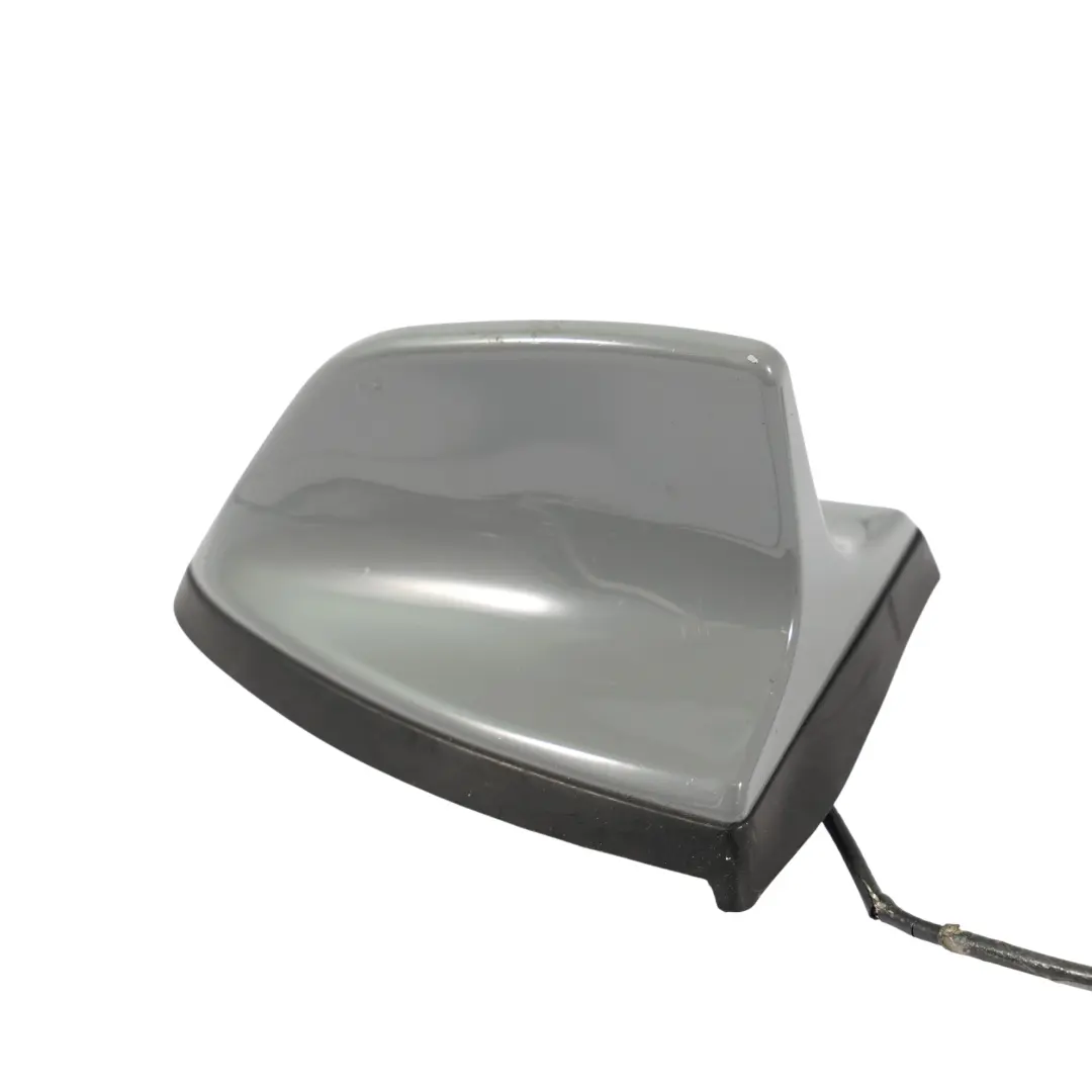 Antena Dachowa Dachu Rekin Płetwa Srebrna do BMW E46 o numerze 6916824 BMW E46 Antena Dachowa Dachu Rekin Płetwa Srebrna - SKU 6916824 - Numer Części 6916824