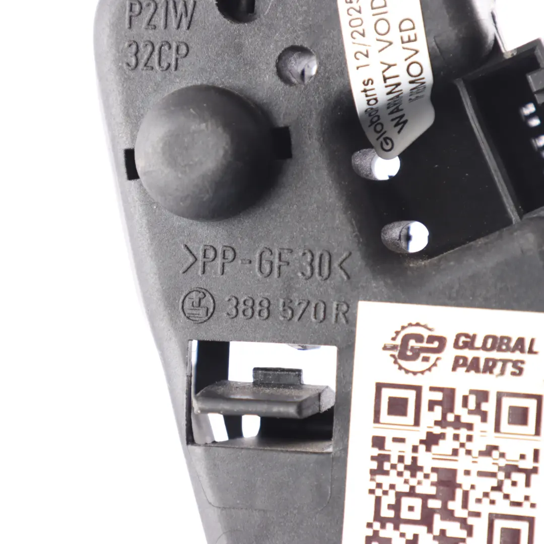 Rücklicht Lampenhalterung Rechts für BMW E46 M3 Coupe Cabrio mit Teilenummer 6920706 BMW E46 M3 Coupe Cabrio Rücklicht Lampenhalterung Rechts - SKU 6920706 - Teilenummer 6920706