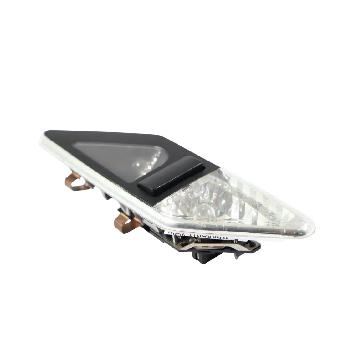 BMW E46 Luce Di Lettura Dell'Abitacolo Posteriore Destra - SKU 6962050 - Numero di parte 6962050