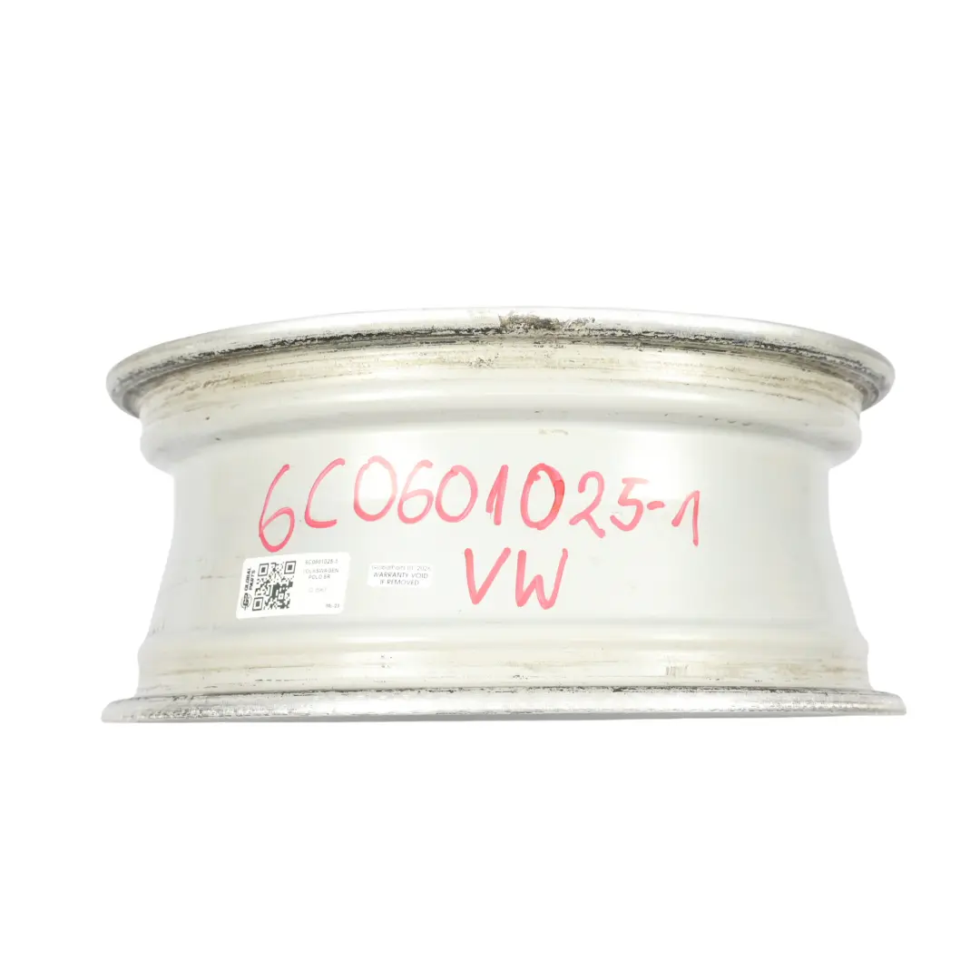 Silberne Leichtmetallfelge Alufelge 15" 6J ET:40 für Volkswagen Polo 6C mit Teilenummer 6C0601025 Volkswagen Polo 6C Silberne Leichtmetallfelge Alufelge 15" 6J ET:40 - SKU 6C0601025-1 - Teilenummer 6C0601025