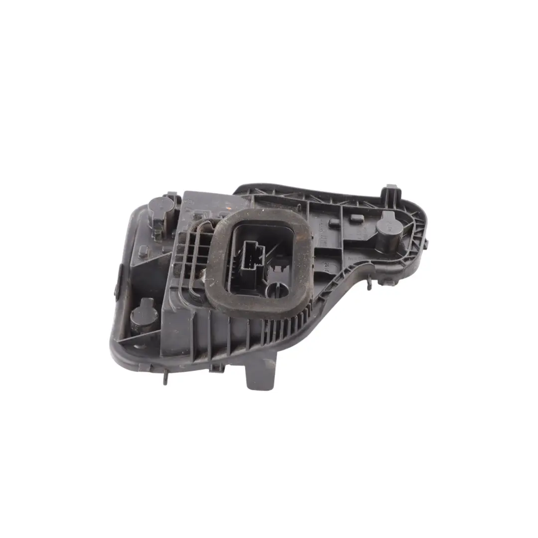 Oprawka Żarówki Lampy Tylnej Prawa do Volkswagen Polo 6C o numerze 6C0945258A Volkswagen Polo 6C Oprawka Żarówki Lampy Tylnej Prawa - SKU 6C0945258A - Numer Części 6C0945258A