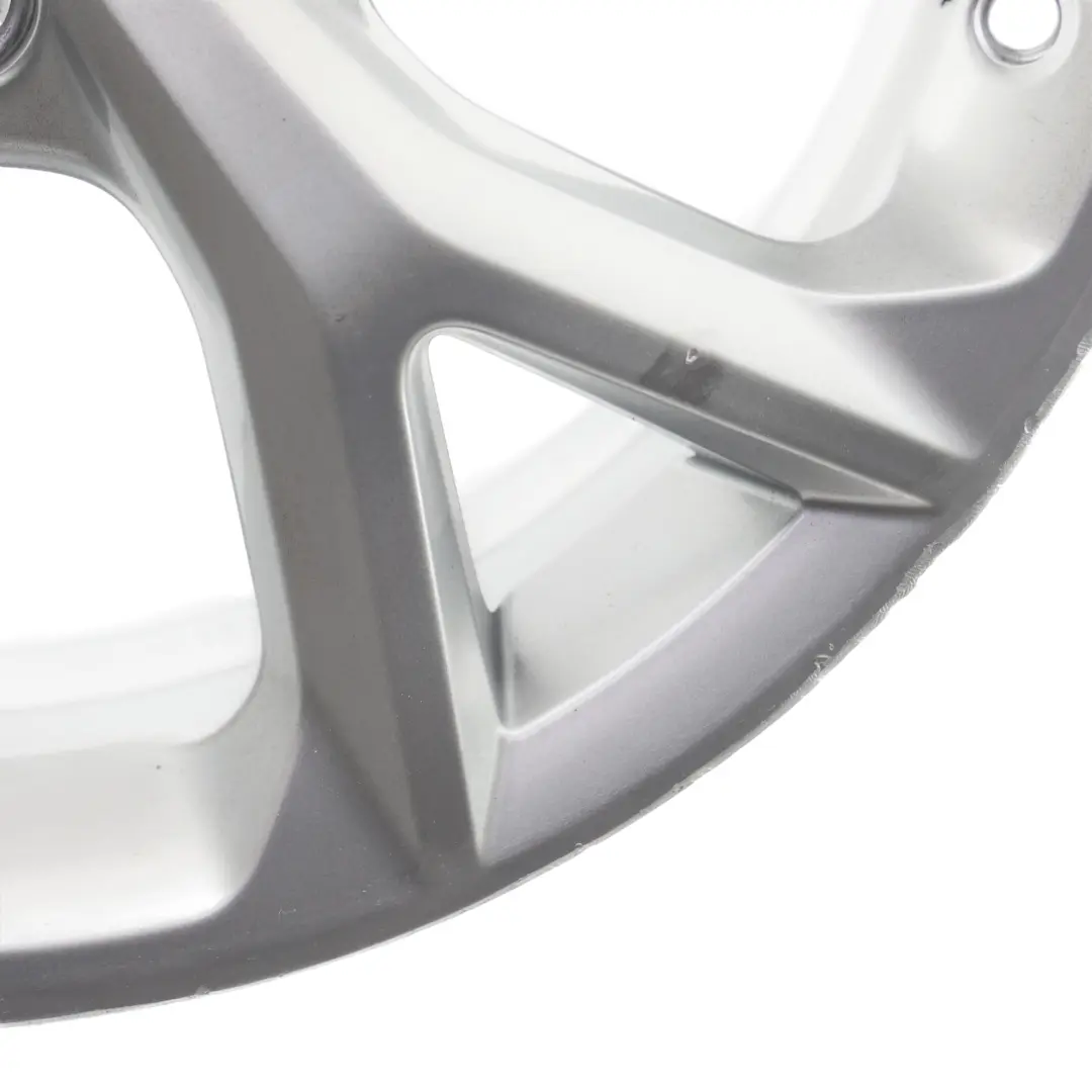 Silberne Leichtmetallfelge Alufelge 17" 6.5J ET:48 für Seat Arona FR KJ7 mit Teilenummer 6F9601025H Seat Arona FR KJ7 Silberne Leichtmetallfelge Alufelge 17" 6.5J ET:48 - SKU 6F9601025H-1 - Teilenummer 6F9601025H