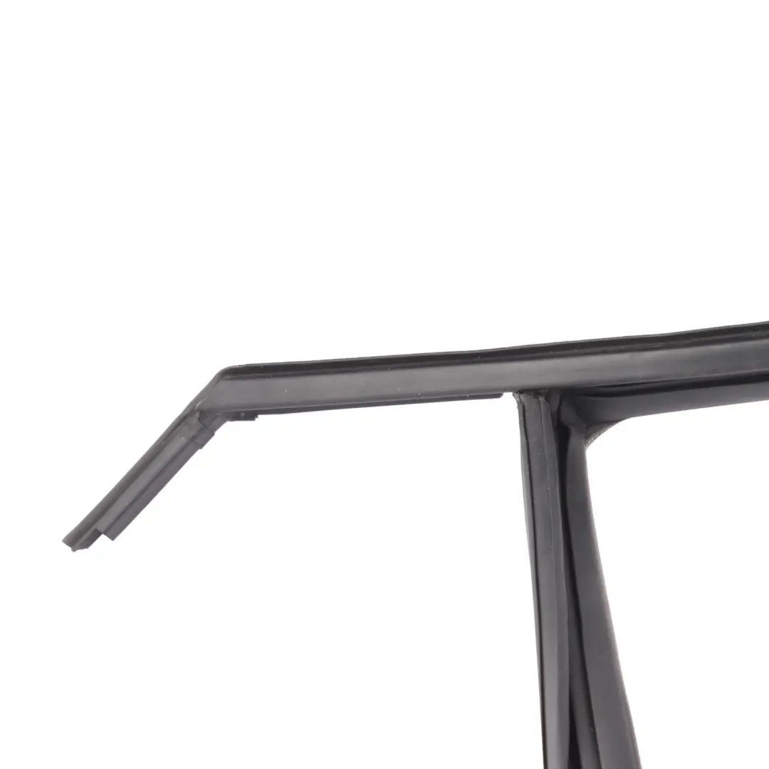 Front Door Seal Gasket Trim Rubber Left N/S to Seat Arona KJ7 with Part number 6F9837431L Seat Arona KJ7 Front Door Seal Gasket Trim Rubber Left N/S - SKU 6F9837431L - Part number 6F9837431L