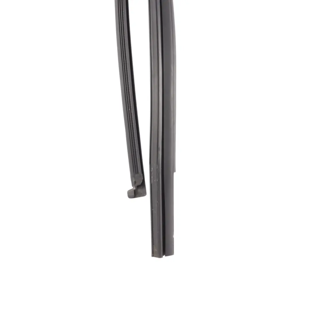 Seat Arona KJ7 Rear Door Window Guide Seal Gasket Rubber Left N/S - SKU 6F9839431L - Part number 6F9839431L