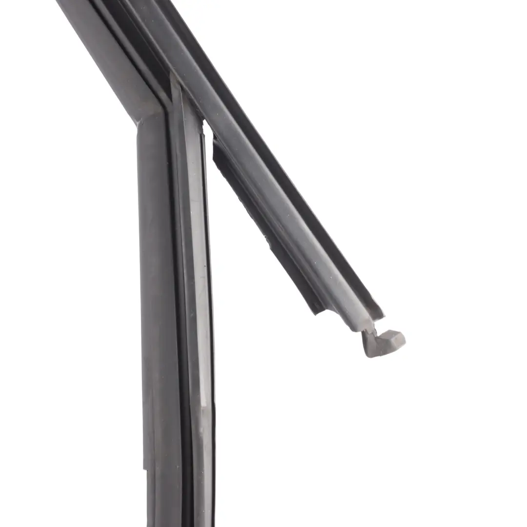 Seat Arona KJ7 Rear Door Window Guide Seal Gasket Rubber Left N/S - SKU 6F9839431L - Part number 6F9839431L