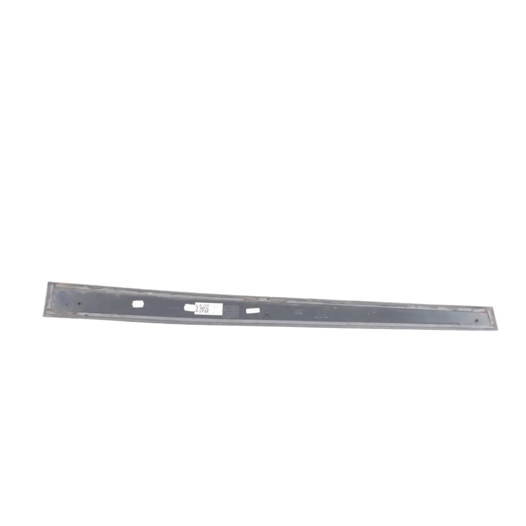 Front Door Trim Strip Cover Moulding Black Right O/S to Seat Arona KJ7 with Part number 6F9853960 Seat Arona KJ7 Front Door Trim Strip Cover Moulding Black Right O/S - SKU 6F9853960 - Part number 6F9853960