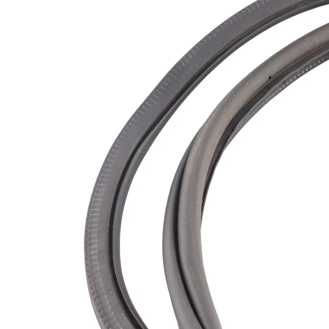 Aron KJ7 Front Door Seal Gasket Rubber Surround Right O/S to Seat with Part number 6F9867366G Seat Aron KJ7 Front Door Seal Gasket Rubber Surround Right O/S - SKU 6F9867366G - Part number 6F9867366G