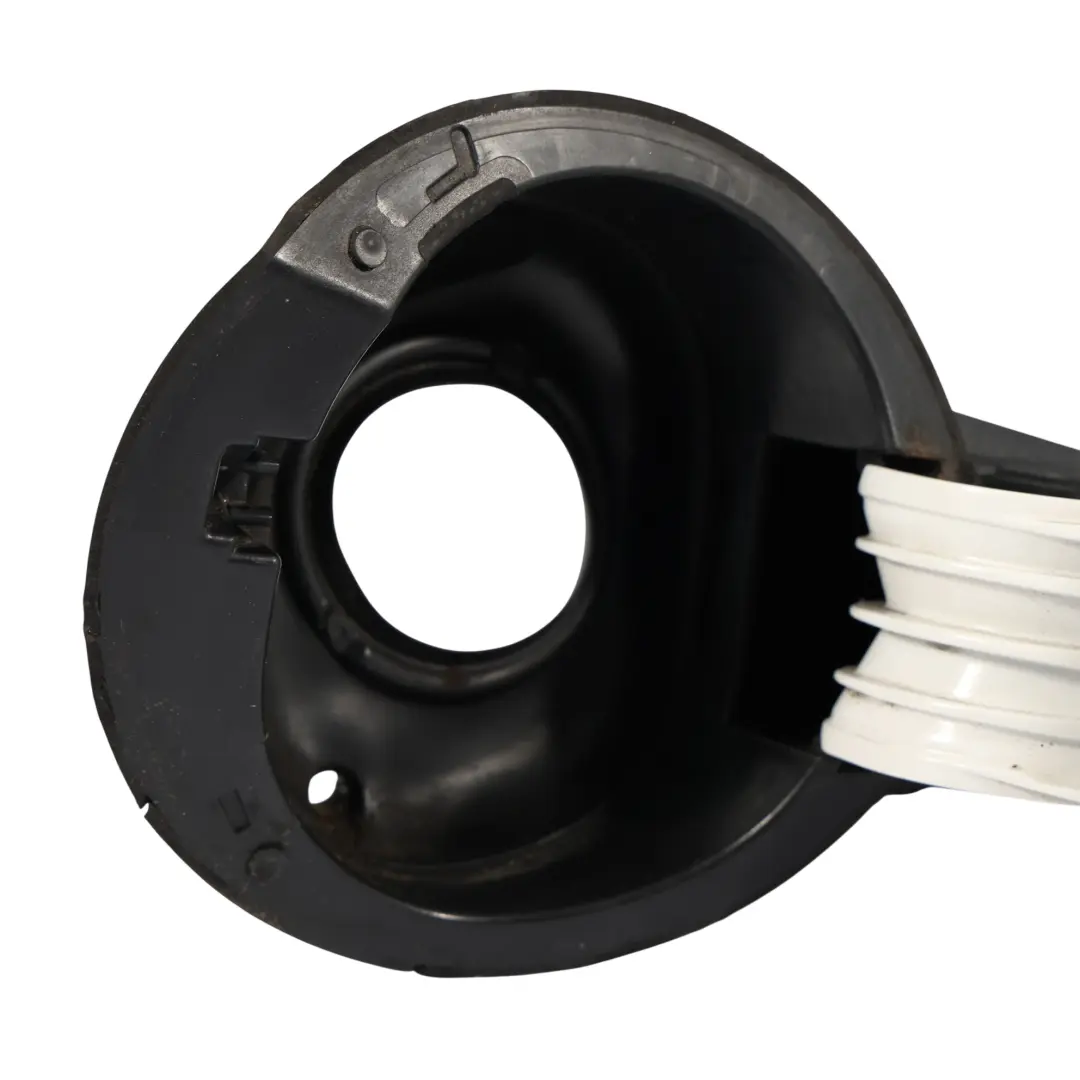 6P TSI Coperchio Tappo Carburante Bianco Candido - B9A/F9E per Seat Ibiza con numero di parte 6J4809905F Seat Ibiza 6P TSI Coperchio Tappo Carburante Bianco Candido - B9A/F9E - SKU 6J4809905F-CAN - Numero di parte 6J4809905F