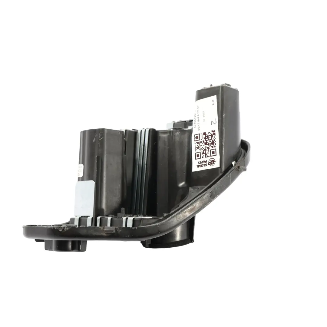 Mk4 6J Supporto Lampada Posteriore Alloggiamento Sinistra per Seat Ibiza con numero di parte 6J4945257C Seat Ibiza Mk4 6J Supporto Lampada Posteriore Alloggiamento Sinistra - SKU 6J4945257C - Numero di parte 6J4945257C