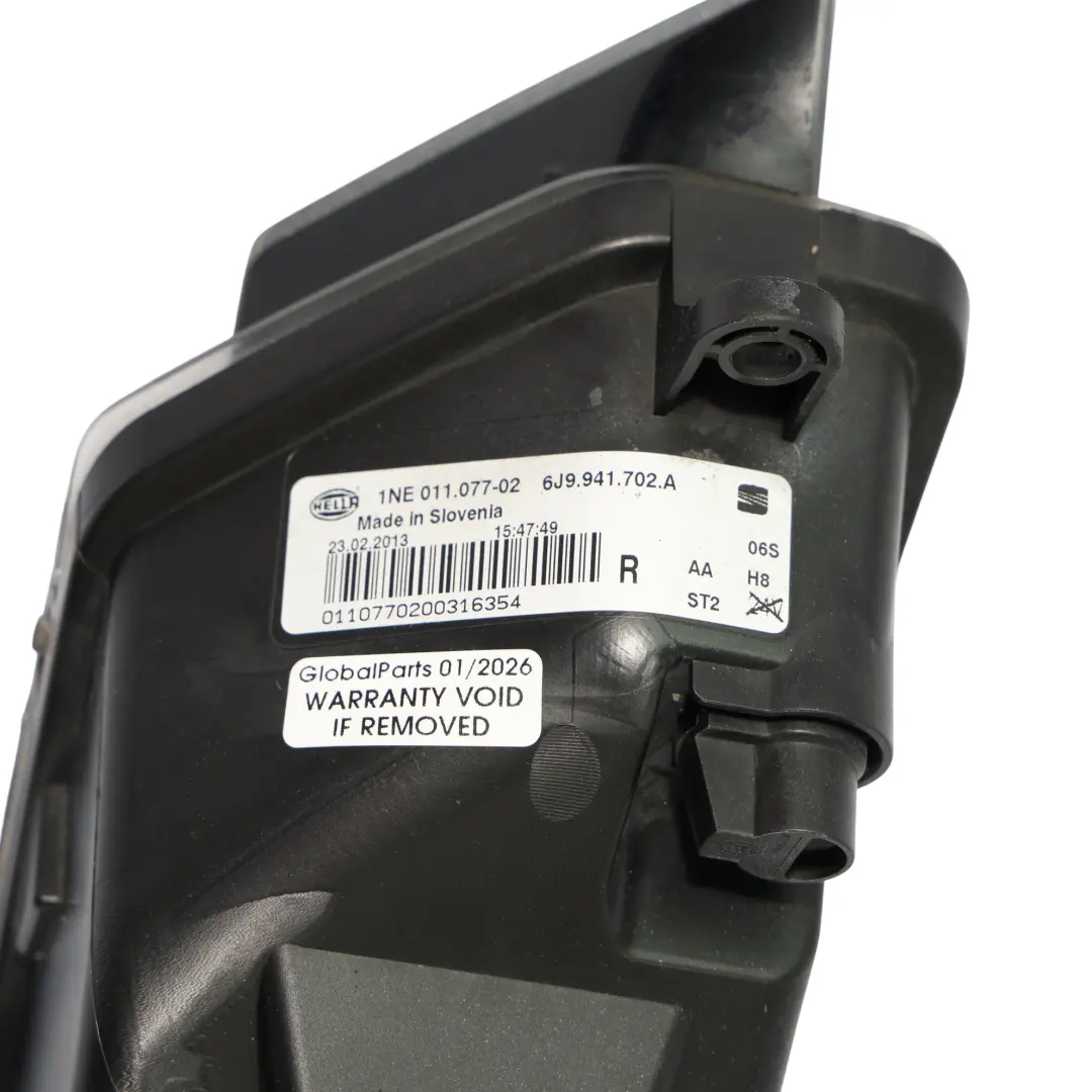 Seat Ibiza 6J Lampa Przeciwmgielna Prawy Przód - SKU 6J9941702A - Numer Części 6J9941702A