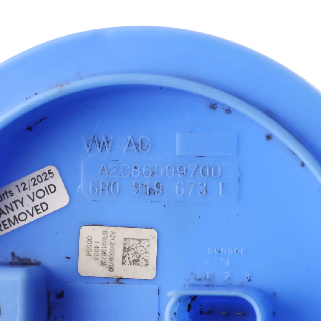 Level Sender Sending Unit 2.0 TFSI Petrol Engine to Audi A1 S1 8X Fuel with Part number 6R0919673E Audi A1 S1 8X Fuel Level Sender Sending Unit 2.0 TFSI Petrol Engine - SKU 6R0919673E - Part number 6R0919673E