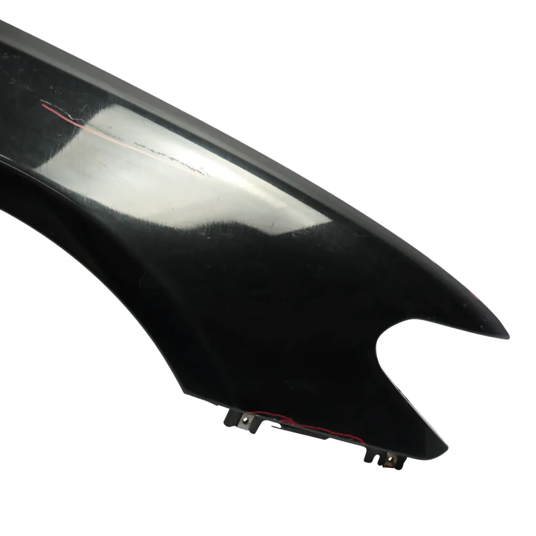 Seitenteil Flügel Vorne Rechts Schwarz Saphir Metallic - 475 für BMW E65 E66 E67 mit Teilenummer 7061662 BMW E65 E66 E67 Seitenteil Flügel Vorne Rechts Schwarz Saphir Metallic - 475 - SKU 7061662-BS - Teilenummer 7061662