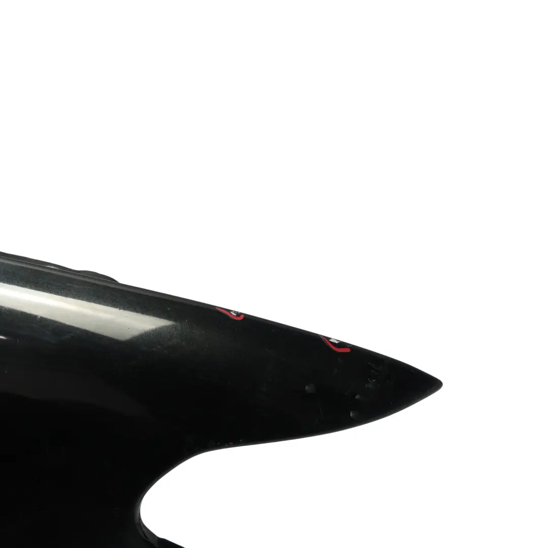 Seitenteil Flügel Vorne Rechts Schwarz Saphir Metallic - 475 für BMW E65 E66 E67 mit Teilenummer 7061662 BMW E65 E66 E67 Seitenteil Flügel Vorne Rechts Schwarz Saphir Metallic - 475 - SKU 7061662-BS - Teilenummer 7061662