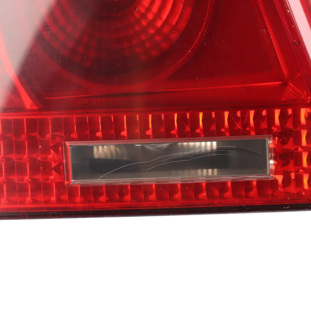 BMW E60 Fanale posteriore sinistro Pannello laterale posteriore colorato - SKU 7165737-2 - Numero di parte 7165737