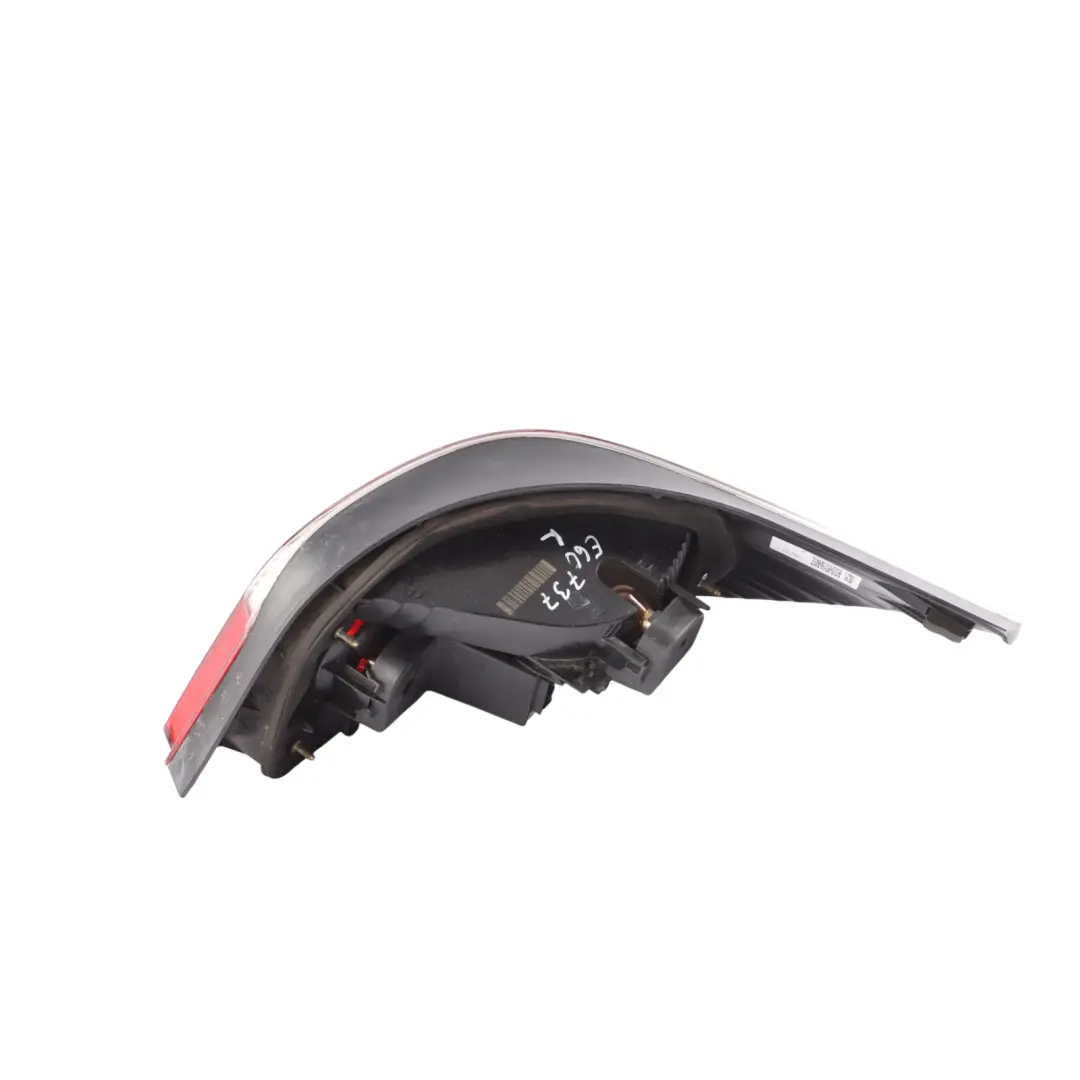 Fanale posteriore sinistro Pannello laterale posteriore colorato per BMW E60 con numero di parte 7165737 BMW E60 Fanale posteriore sinistro Pannello laterale posteriore colorato - SKU 7165737-2 - Numero di parte 7165737