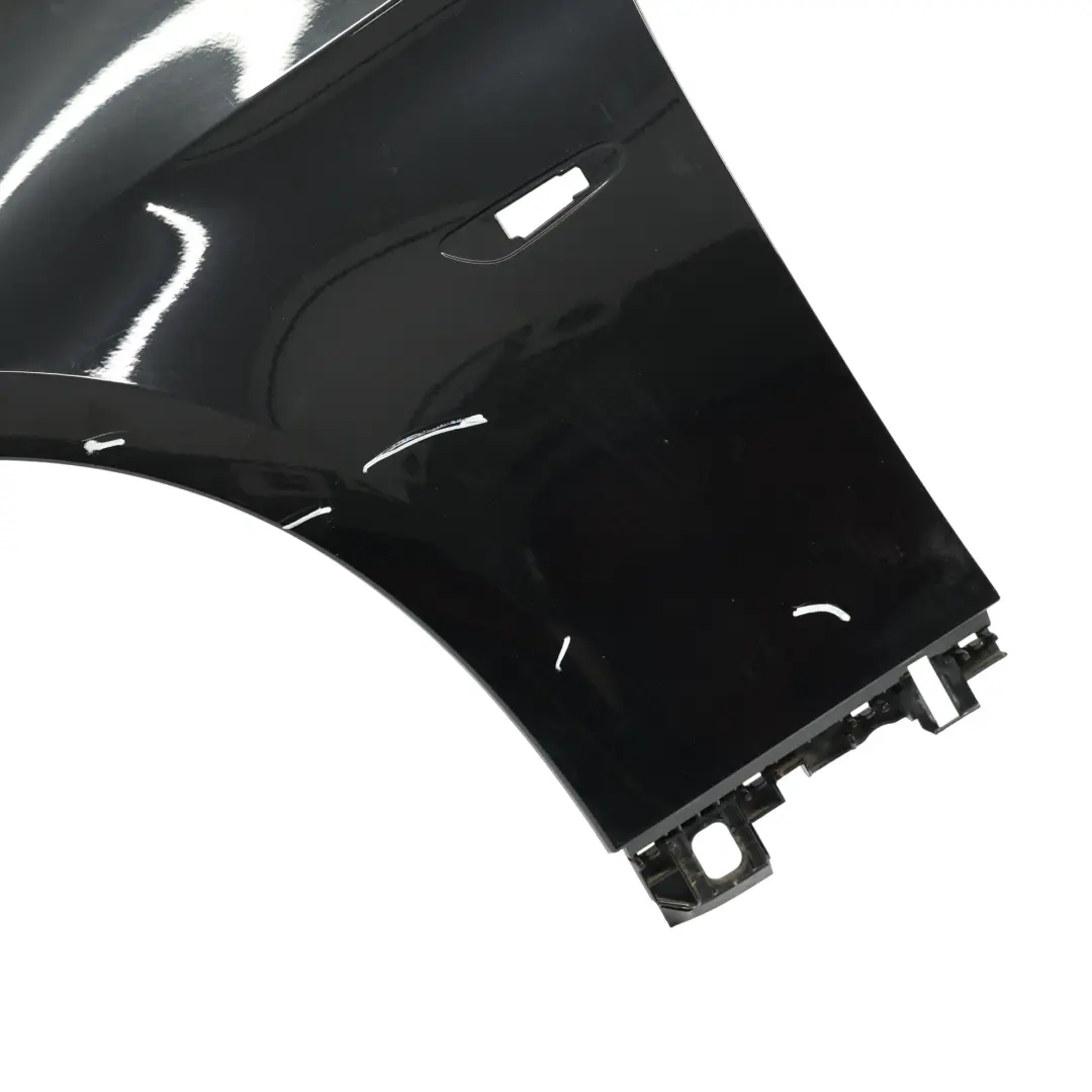 Panel Lateral Guardabarros Delantero Izquierdo Black Sapphire - 475 para BMW E92 E93 con número de pieza 7168987 BMW E92 E93 Panel Lateral Guardabarros Delantero Izquierdo Black Sapphire - 475 - SKU 7168987-BS1 - Número de pieza 7168987