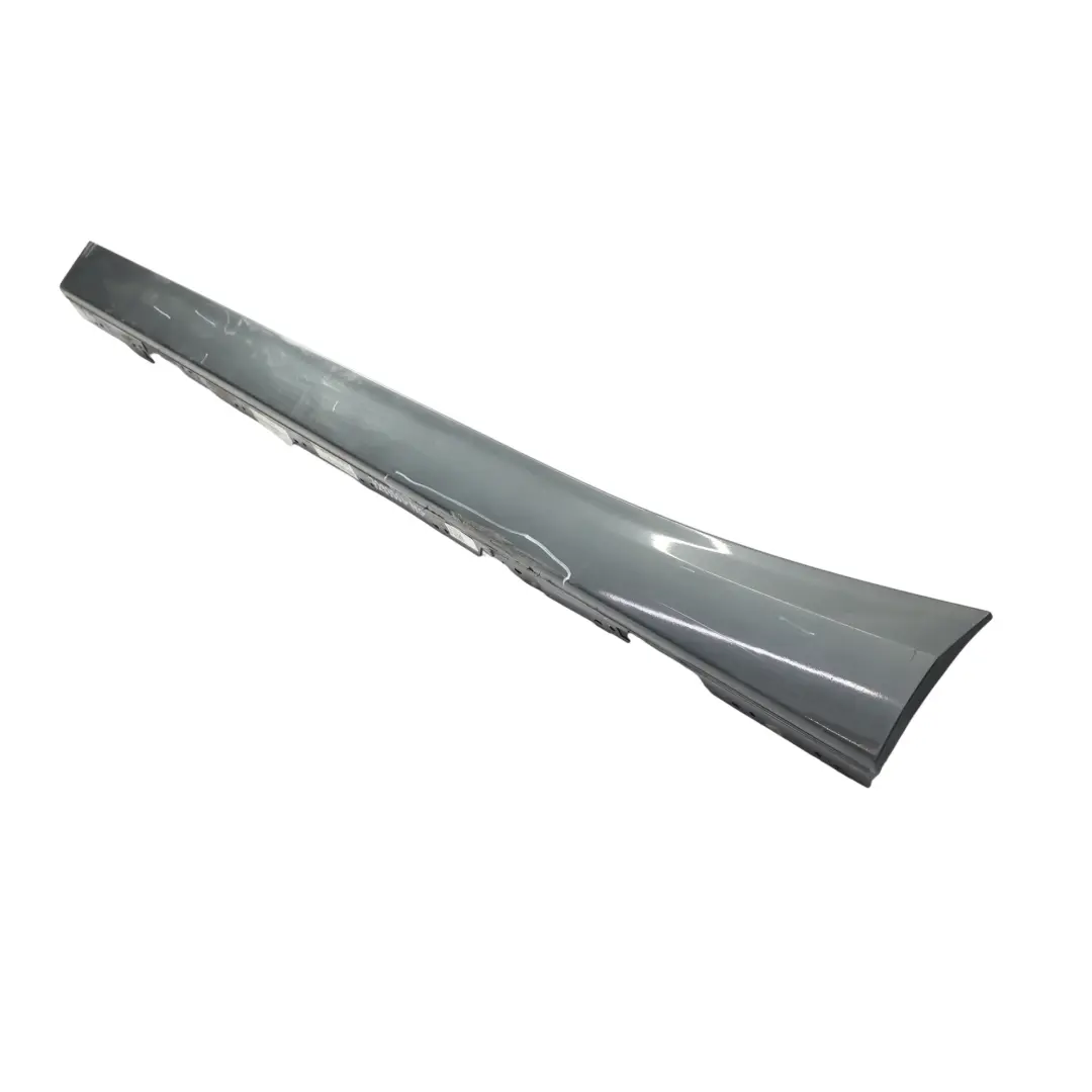 Striscia Davanzale Gonna Laterale Sinistra Mineralgrau Grigio - B39 per BMW F20 con numero di parte 7293553 BMW F20 Striscia Davanzale Gonna Laterale Sinistra Mineralgrau Grigio - B39 - SKU 7293553-MG - Numero di parte 7293553