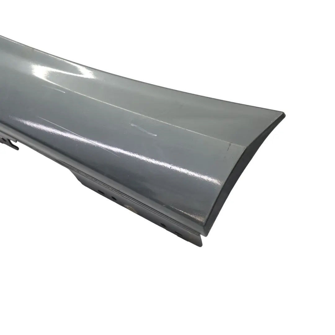 Bande de Seuil Latérale Gauche Mineralgrau Grey Metallic - B39 pour BMW F20 à propos du numéro de pièce 7293553 BMW F20 Bande de Seuil Latérale Gauche Mineralgrau Grey Metallic - B39 - SKU 7293553-MG - Numéro de pièce 7293553