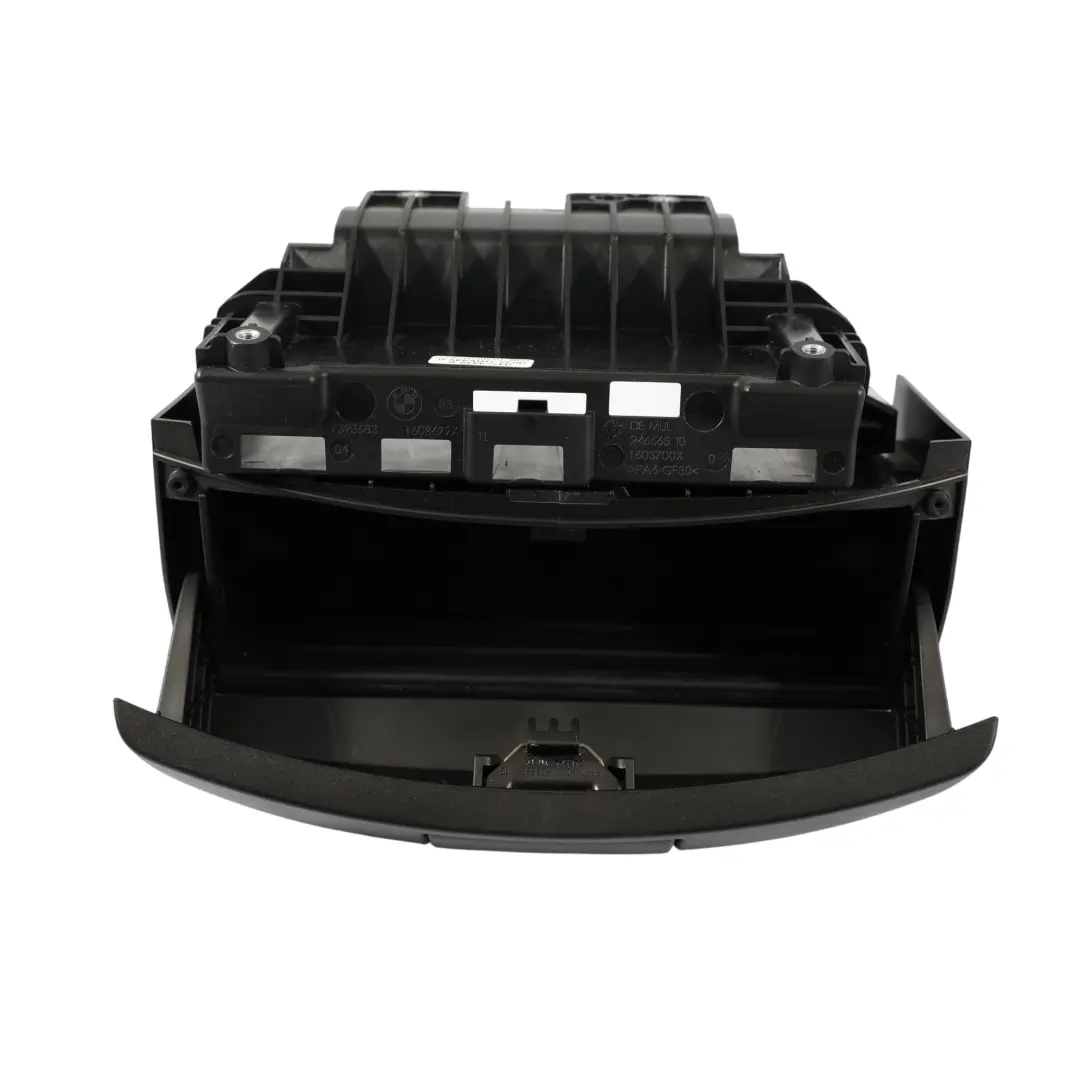 Schowek Fotela Siedzenia Przód Lewo do BMW F39 F45 F48 o numerze 7393683 BMW F39 F45 F48 Schowek Fotela Siedzenia Przód Lewo - SKU 7393683 - Numer Części 7393683