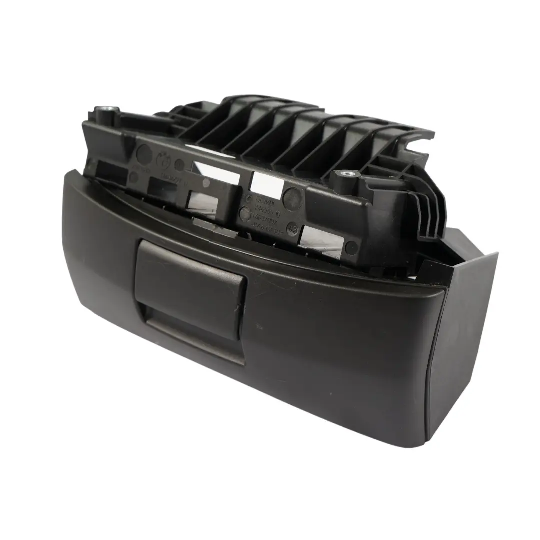 BMW F39 F45 F48 Boîte De Rangement Sous Le Siège Avant Gauche - SKU 7393683 - Numéro de pièce 7393683