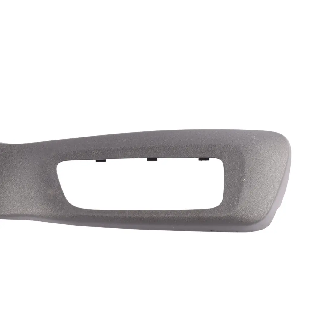 Front Seat Cover Trim Black Outer Right O/S to BMW X3 G01 X4 G02 G20 G21 with Part number 7469672 BMW X3 G01 X4 G02 G20 G21 Front Seat Cover Trim Black Outer Right O/S - SKU 7433938 - Part number 7469672