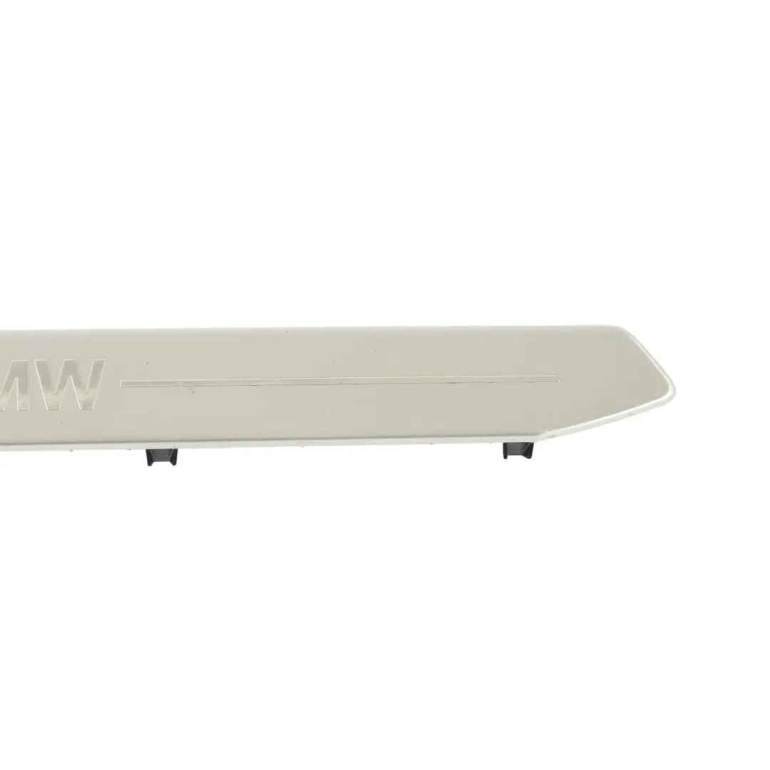 Tapa Delantera Tira Entrada Placa Interior Izquierda Derecha para BMW F40 con número de pieza 7469183 BMW F40 Tapa Delantera Tira Entrada Placa Interior Izquierda Derecha - SKU 7469183 - Número de pieza 7469183