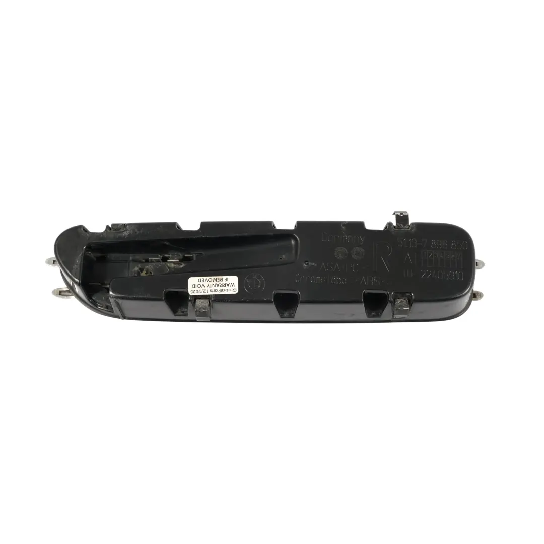 Pare-Chocs Grille Panneau Latéral Avant Droit pour BMW E60 E61 LCI M5 à propos du numéro de pièce 7896850 BMW E60 E61 LCI M5 Pare-Chocs Grille Panneau Latéral Avant Droit - SKU 7896850-2 - Numéro de pièce 7896850