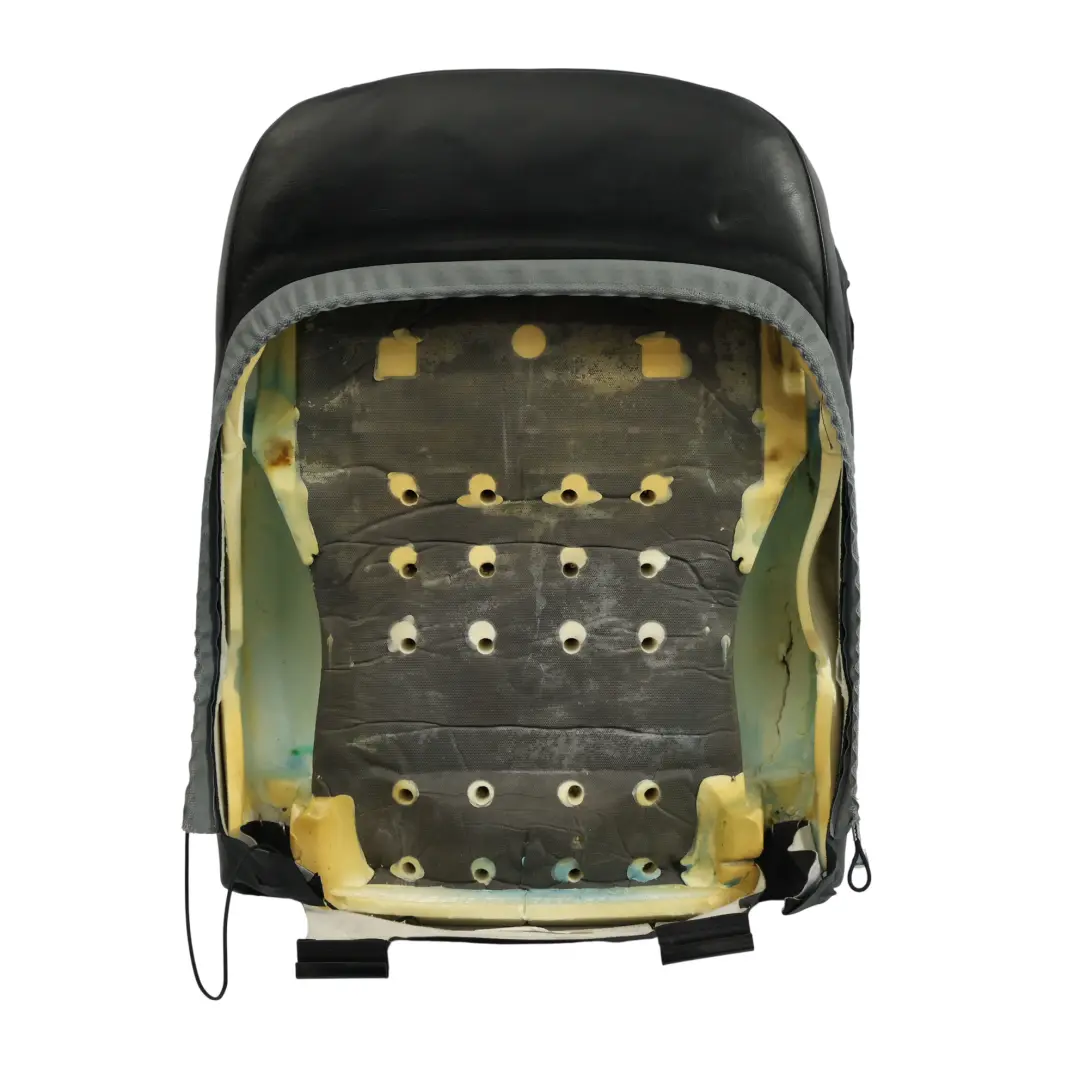 Cojín Del Respaldo Del Asiento Delantero De Cuero Negro Nappa 7902046 para BMW E46 M3 con número de pieza 7902076 BMW E46 M3 Cojín Del Respaldo Del Asiento Delantero De Cuero Negro Nappa 7902046 - SKU 7902076 - Número de pieza 7902076