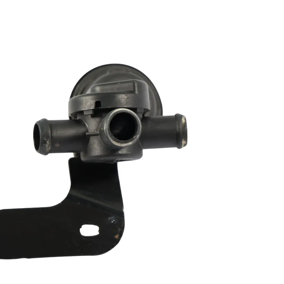 Zawór Podciśnienia do VW Volkswagen Transporter T6 2.0 TDI Diesel o numerze 7E0121805 VW Volkswagen Transporter T6 2.0 TDI Diesel Zawór Podciśnienia - SKU 7E0121805 - Numer Części 7E0121805