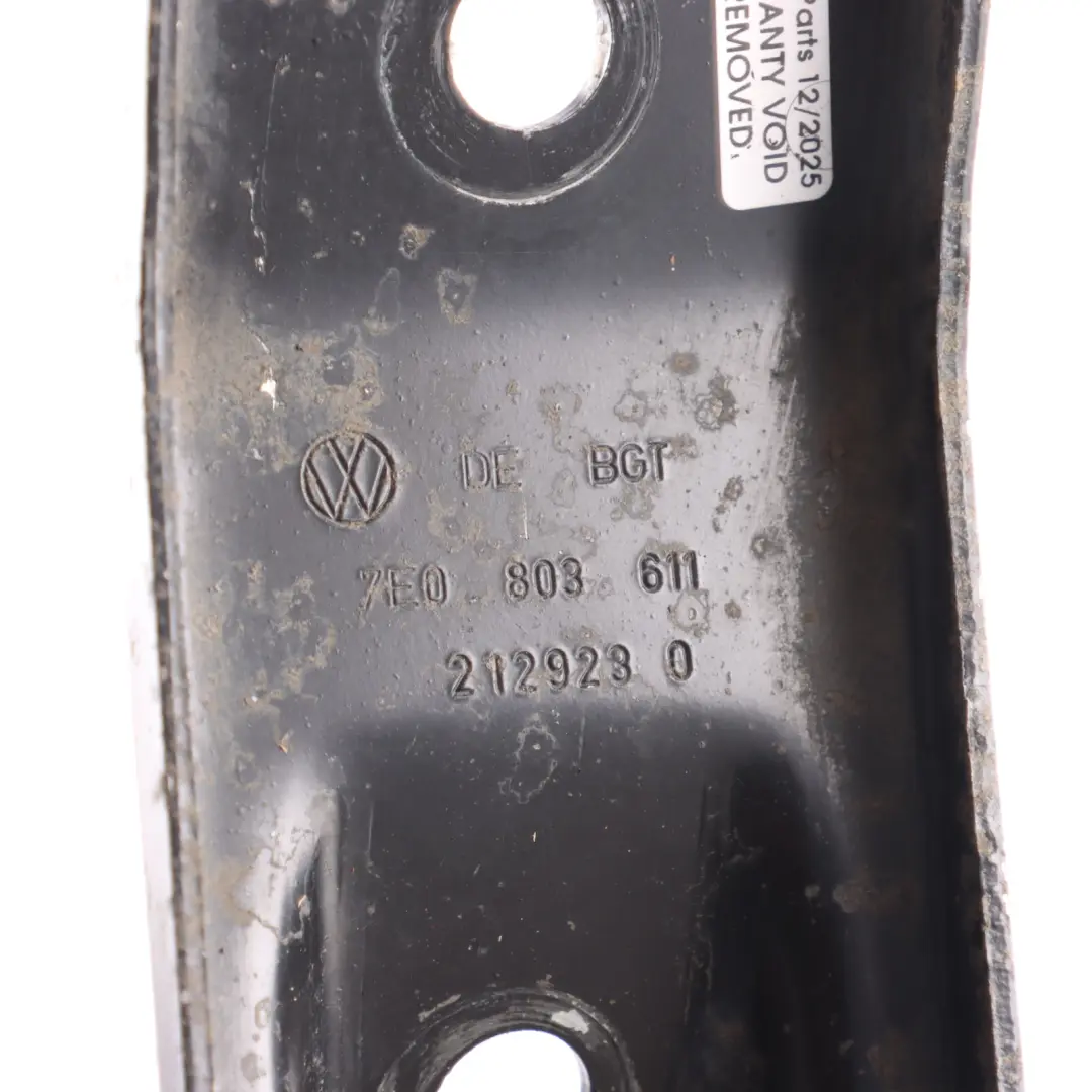 Towing Tow Eye Hook Rear Right O/S to VW Volkswagen Transporter T6 with Part number 7E0803611 VW Volkswagen Transporter T6 Towing Tow Eye Hook Rear Right O/S - SKU 7E0803611 - Part number 7E0803611