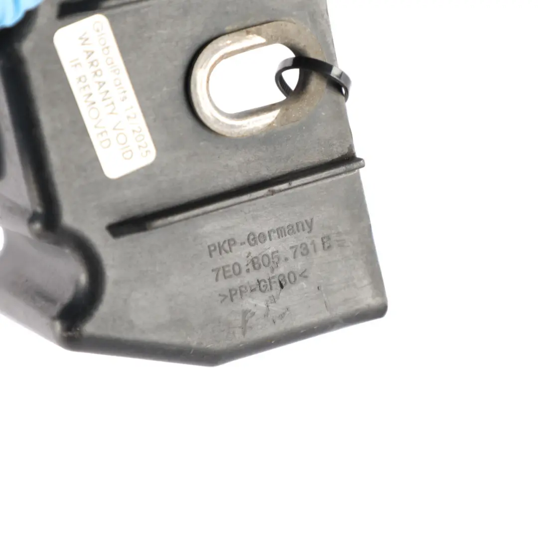 Front Slam Panel Bracket Support Left Right N/O/S to VW Transporter T5 with Part number 7E0805731D VW Transporter T5 Front Slam Panel Bracket Support Left Right N/O/S - SKU 7E0805731B - Part number 7E0805731D