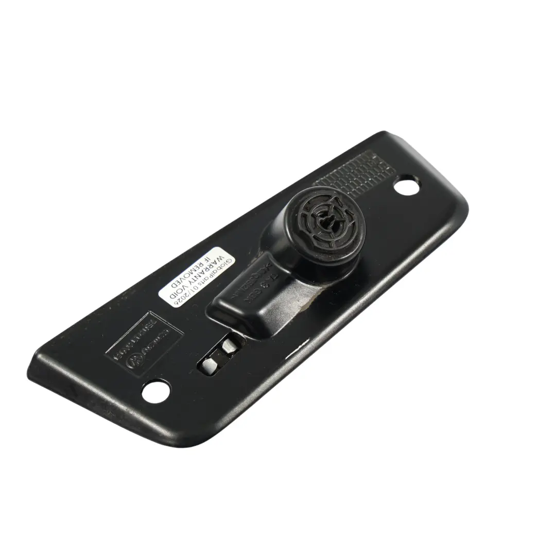 Zatrzask Drzwi Przesuwnych Dolny Lewy do Volkswagen Transporter T6 o numerze 7E0843639B Volkswagen Transporter T6 Zatrzask Drzwi Przesuwnych Dolny Lewy - SKU 7E0843639B - Numer Części 7E0843639B