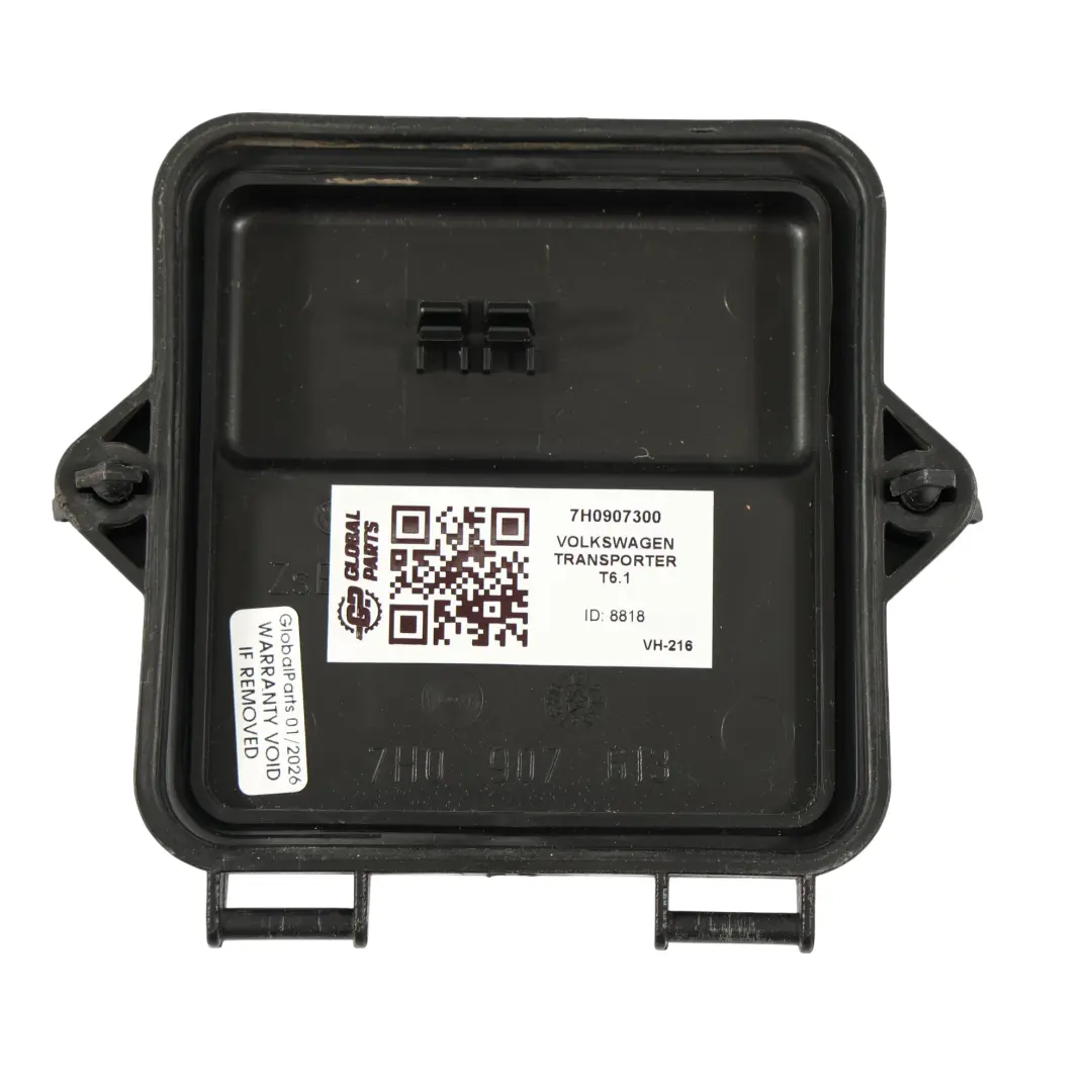 T6.1 Motorraum Hauptsicherungskasten Abdeckung für Volkswagen Transporter mit Teilenummer 7H0907300 Volkswagen Transporter T6.1 Motorraum Hauptsicherungskasten Abdeckung - SKU 7H0907300 - Teilenummer 7H0907300