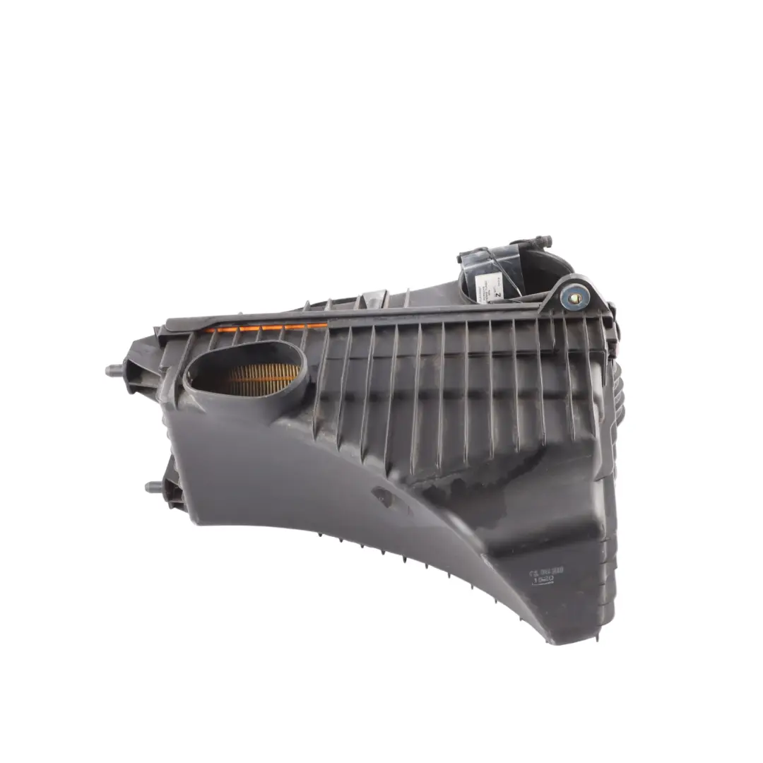 Intake Air Filter Box Housing Casing to Porsche Cayenne Turbo 9PA with Part number 7L0128607 Porsche Cayenne Turbo 9PA Intake Air Filter Box Housing Casing - SKU 7L0128607 - Part number 7L0128607