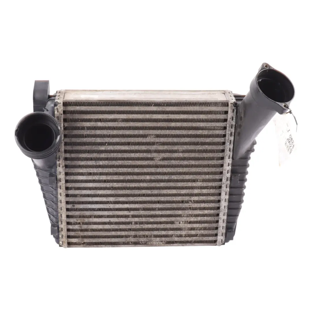 7L Air Charge Intercooler Right O/S to Porsche Cayenne 9PA VW Touareg with Part number 7L0145804A Porsche Cayenne 9PA VW Touareg 7L Air Charge Intercooler Right O/S - SKU 7L0145804A - Part number 7L0145804A
